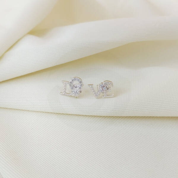 Aretes LOVE